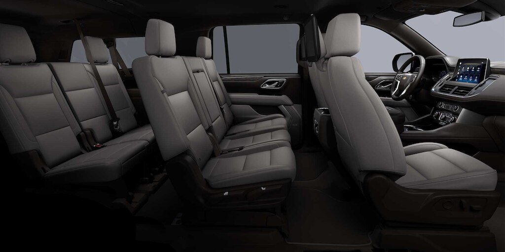 Chevrolet Tahoe 2024 con interior en color gris claro